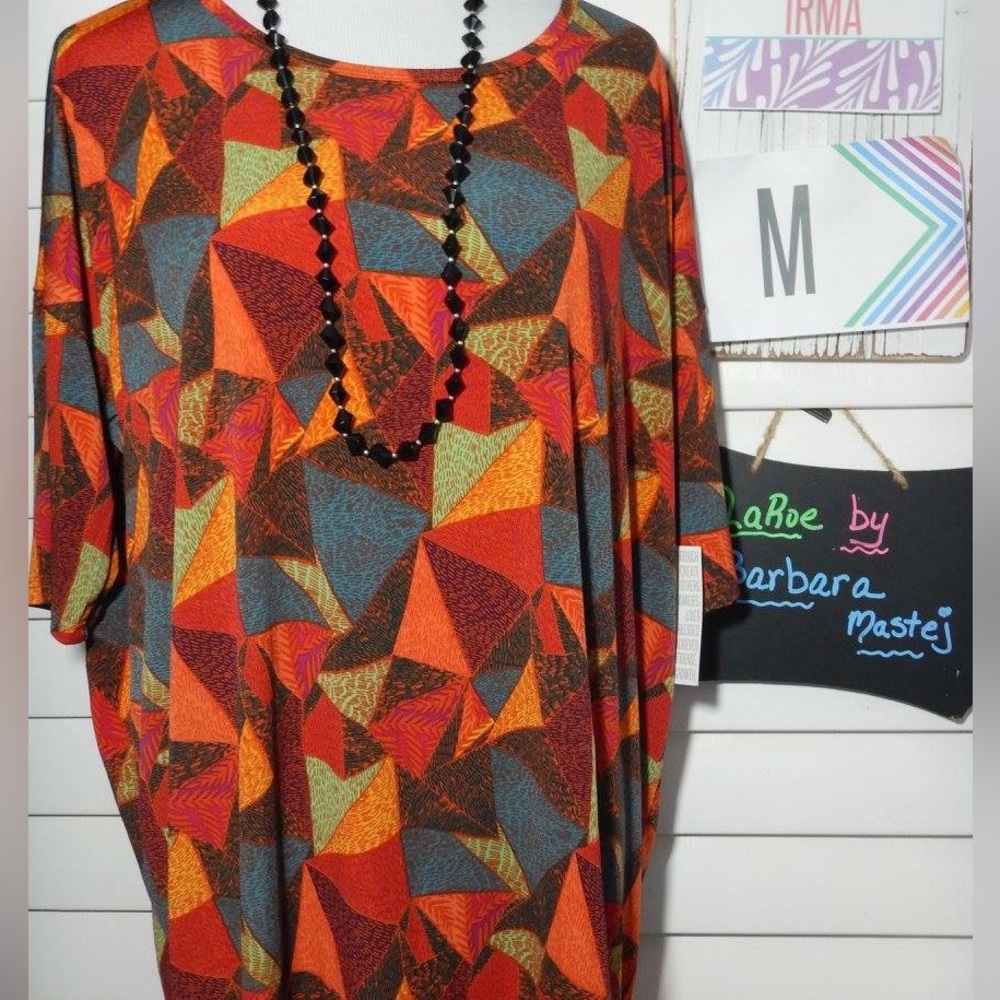 NWT-LuLaRoe Irma skirt-size medium